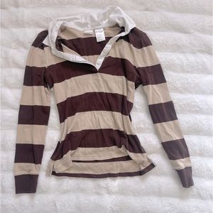 collared stripped sweatshirt